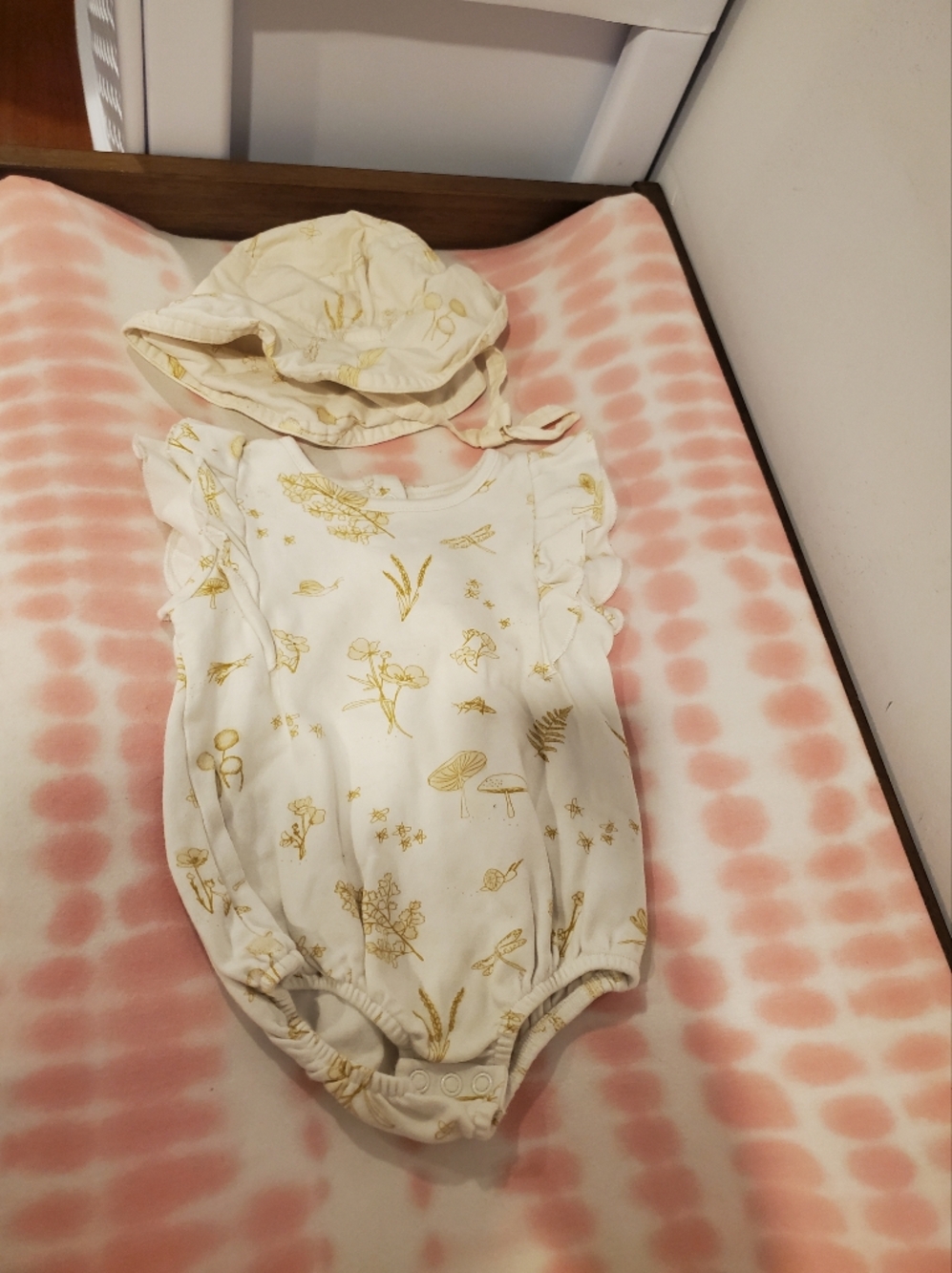 Pehr 6-12 Month Cream Floral Ruffle Baby Romper with Sun Hat